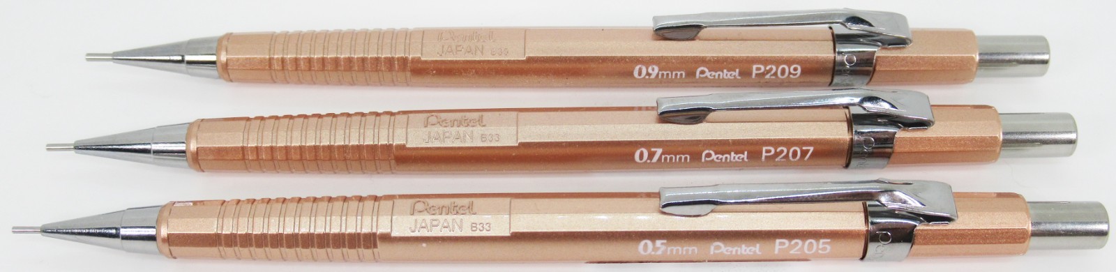 Pentel P200 Collection Metallics – Rose Gold, Set of 3 (Brazil)