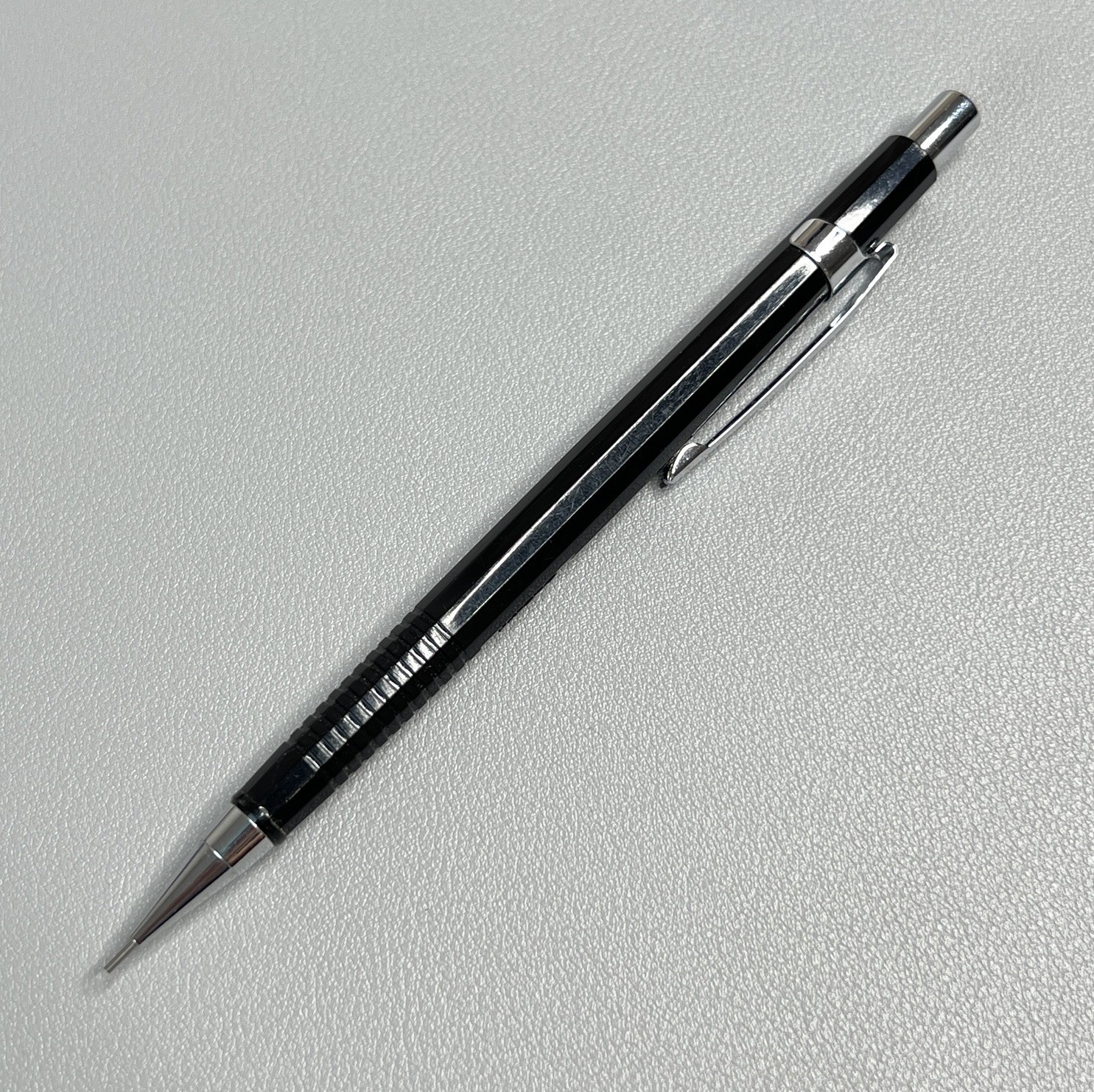 Vintage Micro Korea Q-Tech 7-135 Mechanical Pencil 0.5mm Black Drafting RARE 90s
