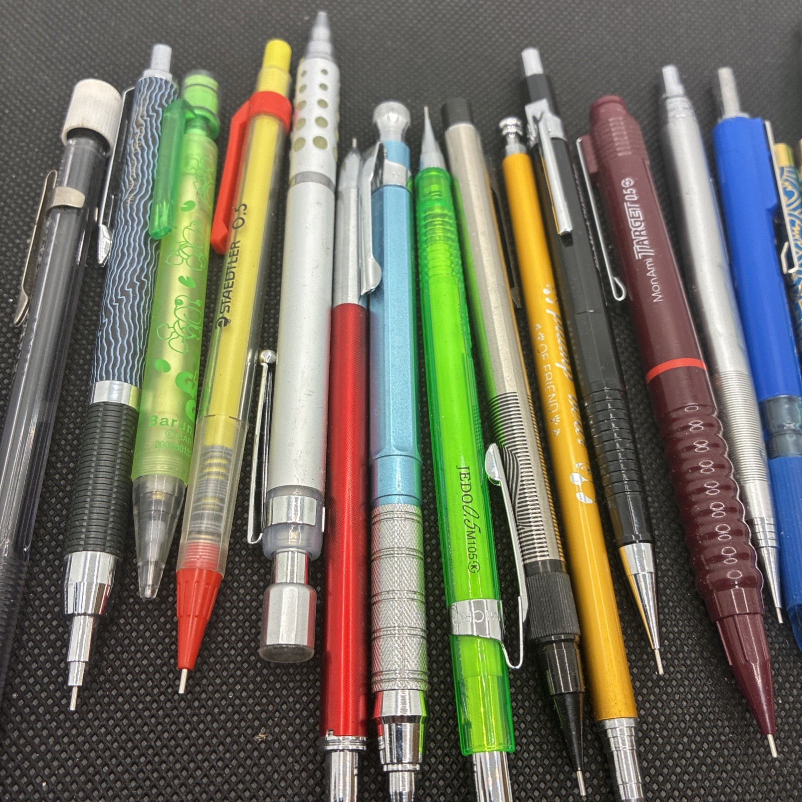 20 Mechanical Pencils Vintage Used Lot #106 LOCAAA