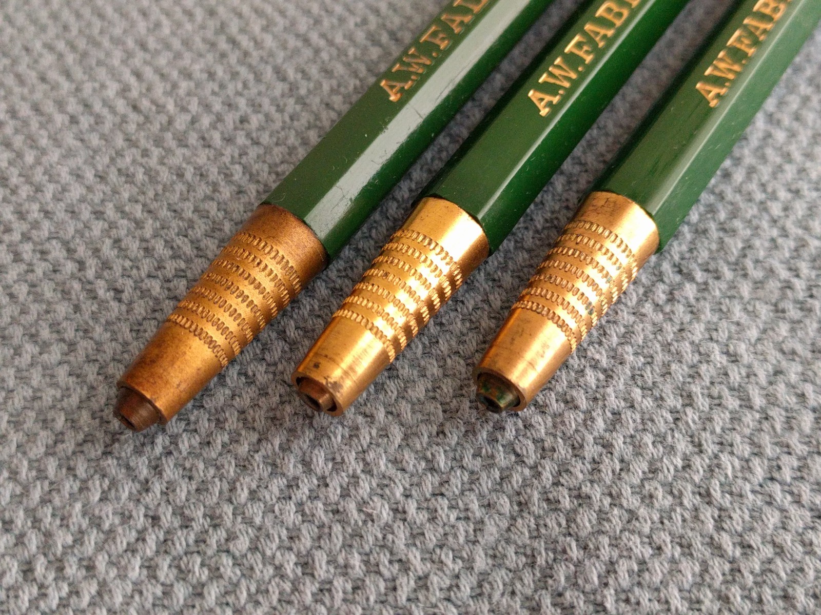 Vintage A.W. FABER Castell Locktite Lead Holders & Refill Lead 9030 Lot