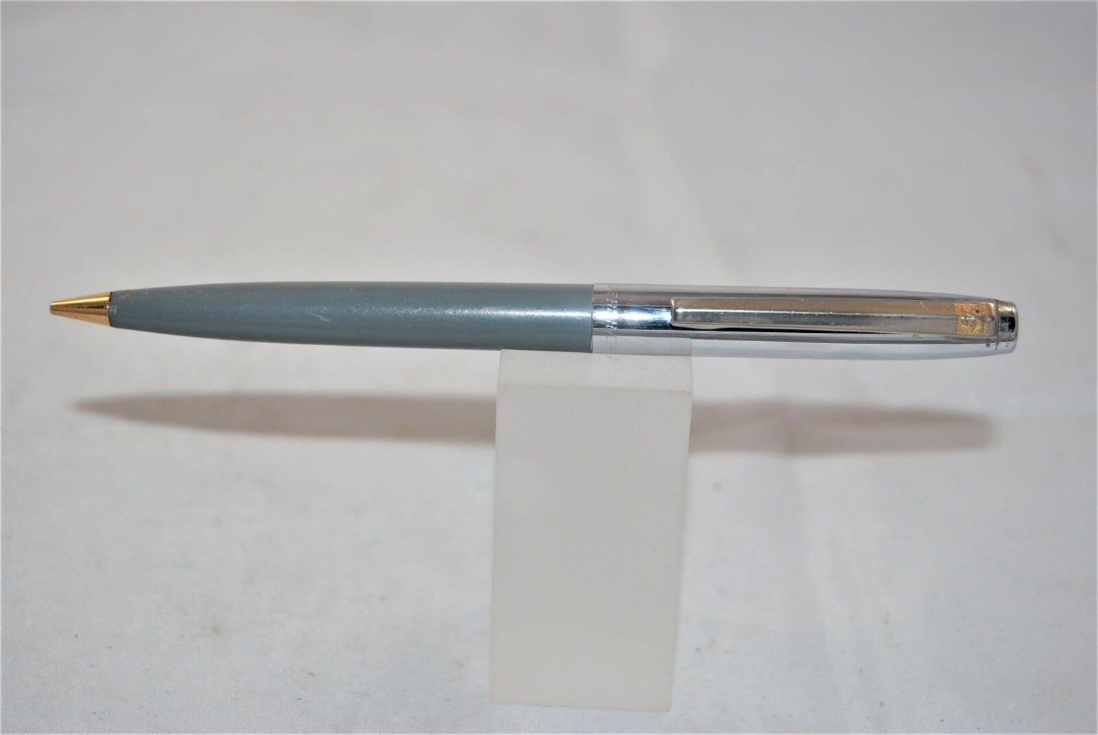 Offering a Nice 1960’s Working Eversharp pencil