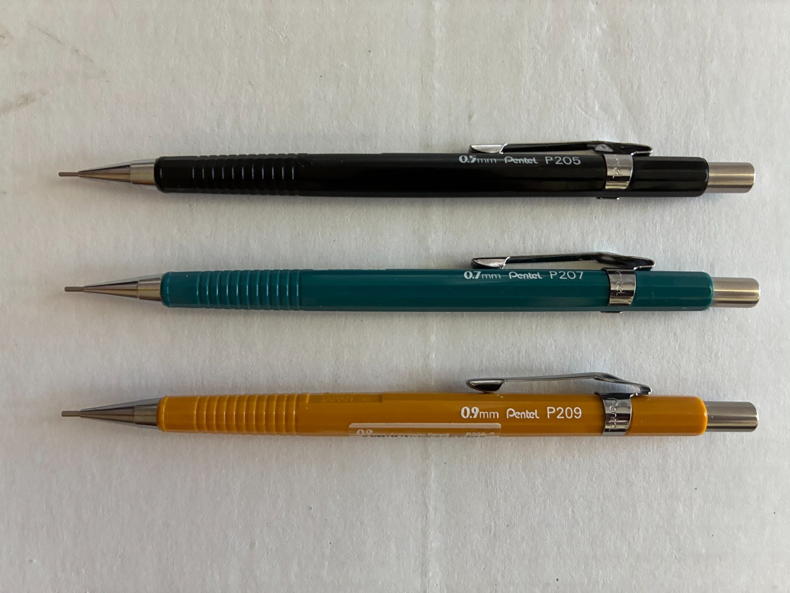 HUGE PRISTINE Bulk Lot (250) Pentel P205, P207, P209 Mechanical Pencils