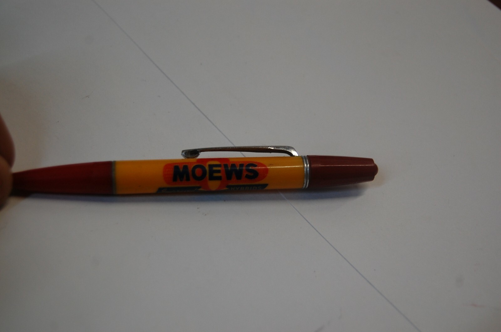 B3 DUROLITE MOEWS HYBRIDS SEED CORN MECHANICAL PENCIL Granville IL