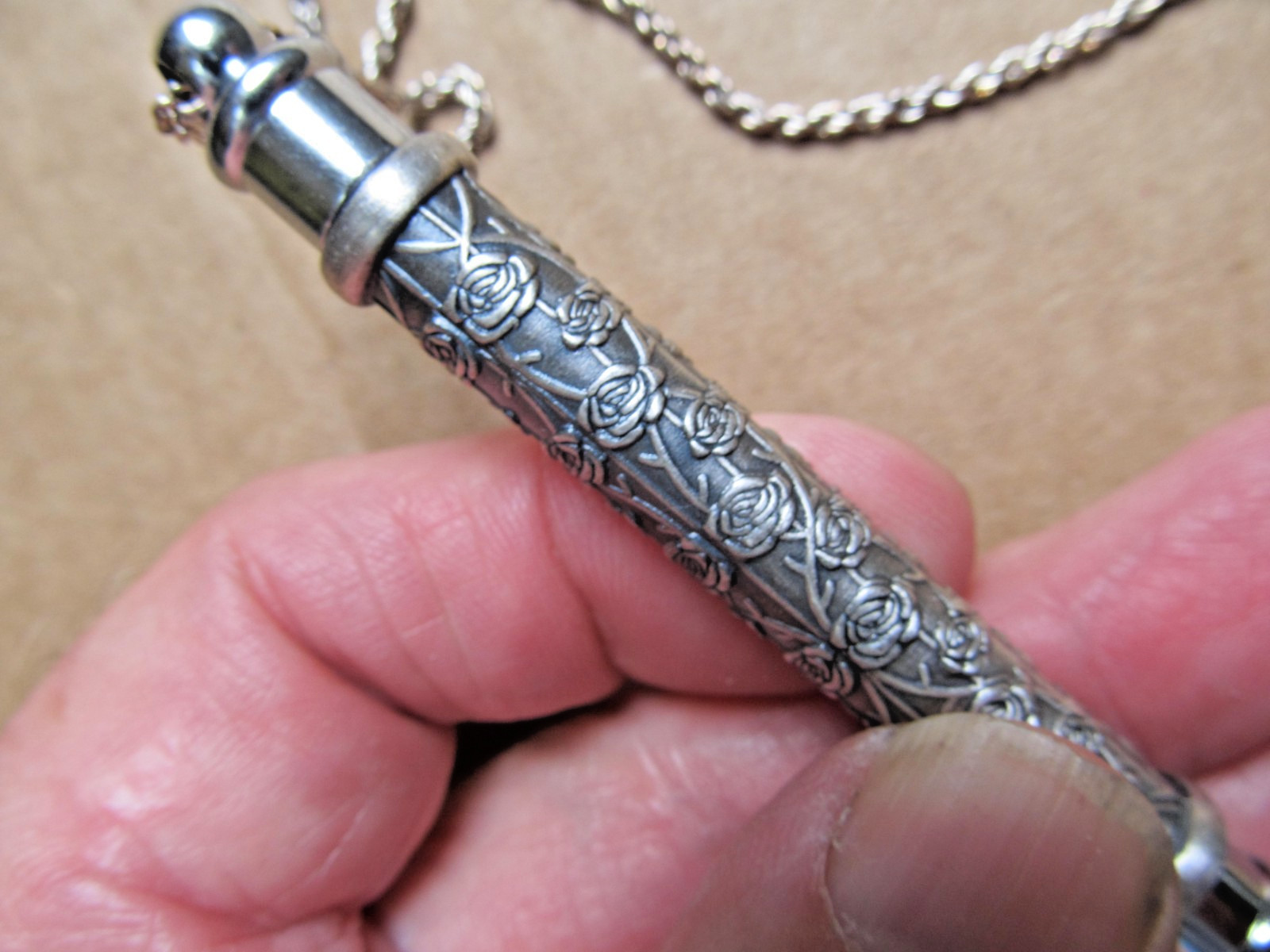 Vintage ~ Hauser Ink Pen / Necklace on Chain with Floral Rose Design ~ Works