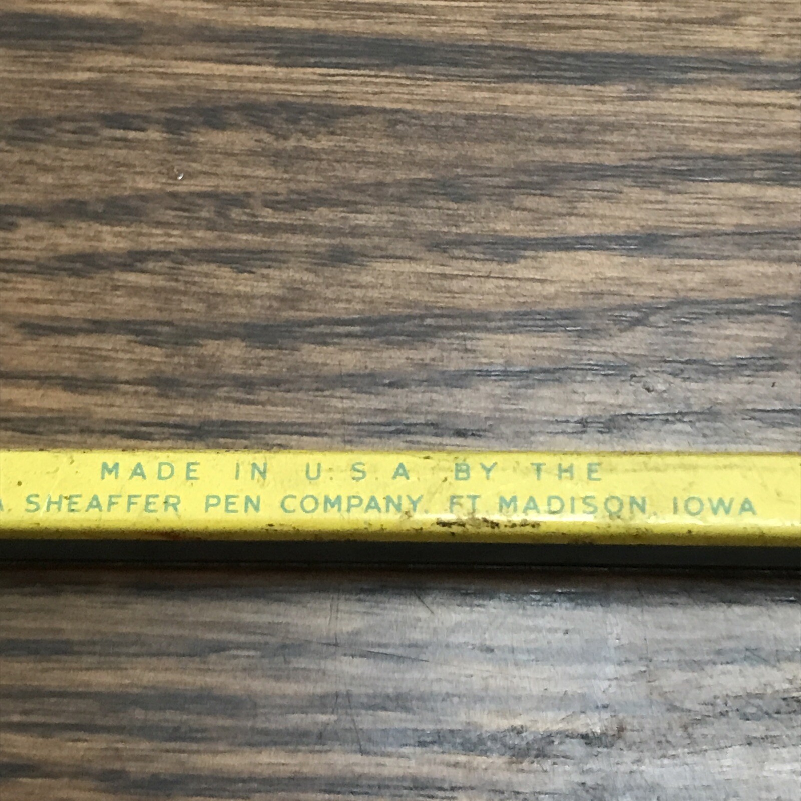 Shaeffer’s Fineline Red Thin Leads F15 & Med Black HB Mechanical Pencil Vintage