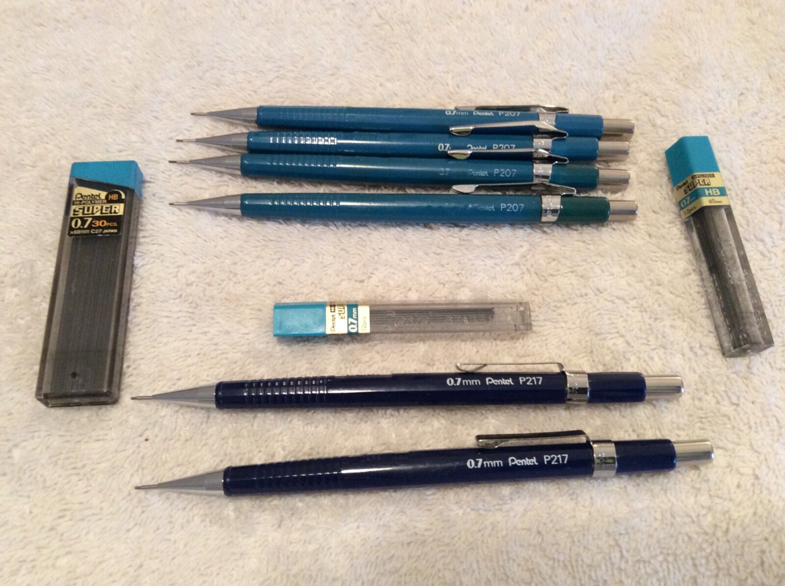 6 Pentel Mechanical Pencils (0.07 mm) with 3 Tubes of Lead – JAPAN