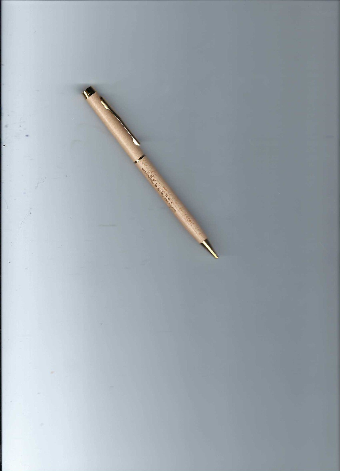 Vintage Unbranded Handmade Light Wood W/Gold Trim 0.9 mm Twist Pencil W/ Adv.