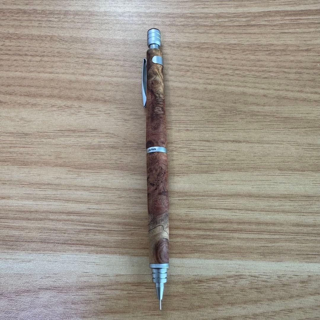 S20 Red and White Karin Wooden Shaft Mechanical Pencil