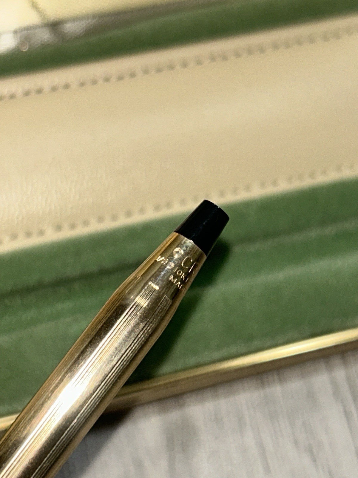 Cross Gold Twist Click Mechanical Pencil Retractable Tip with Case