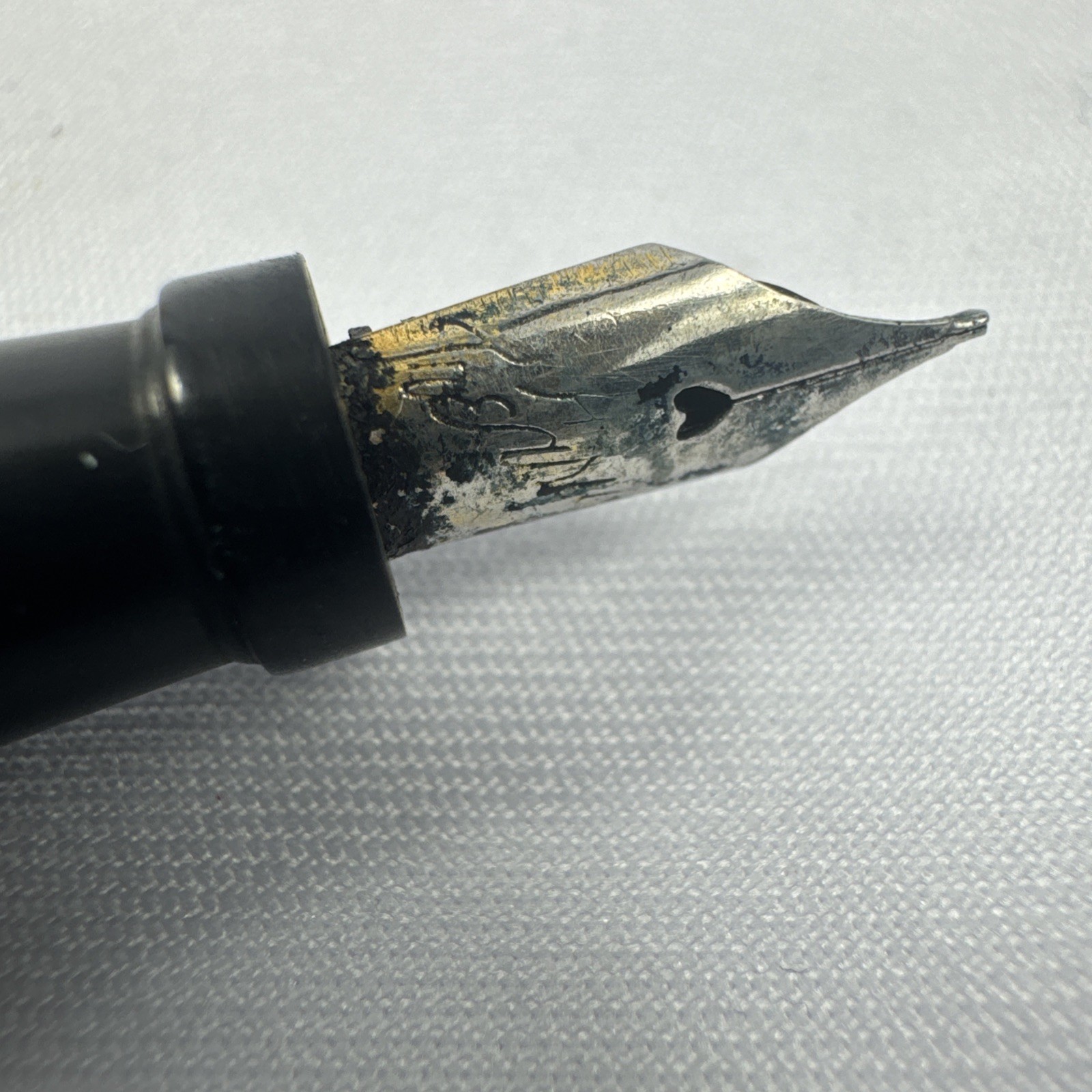Vintage Mechanical & Fountain Pen Marbeled Rare Writing Instrument