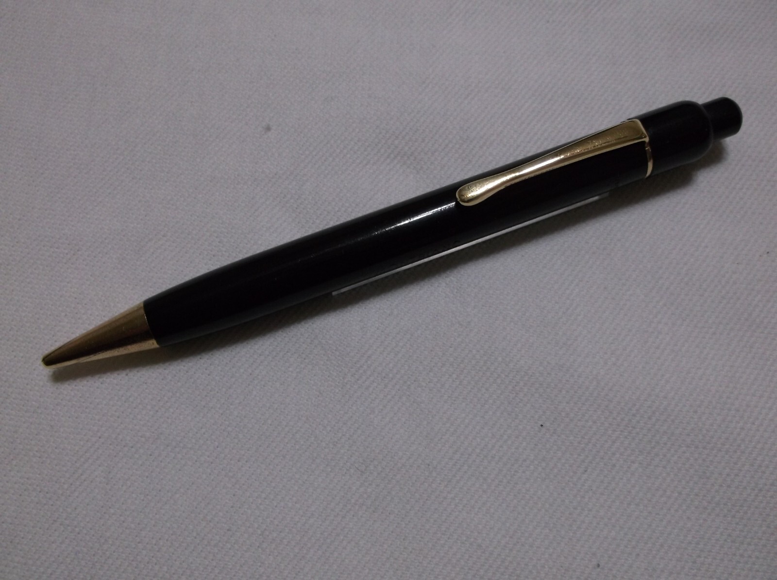 MONTBLANC PIX # 392 BLACK MECHANCIAL PENCIL / 1.18 mm lead