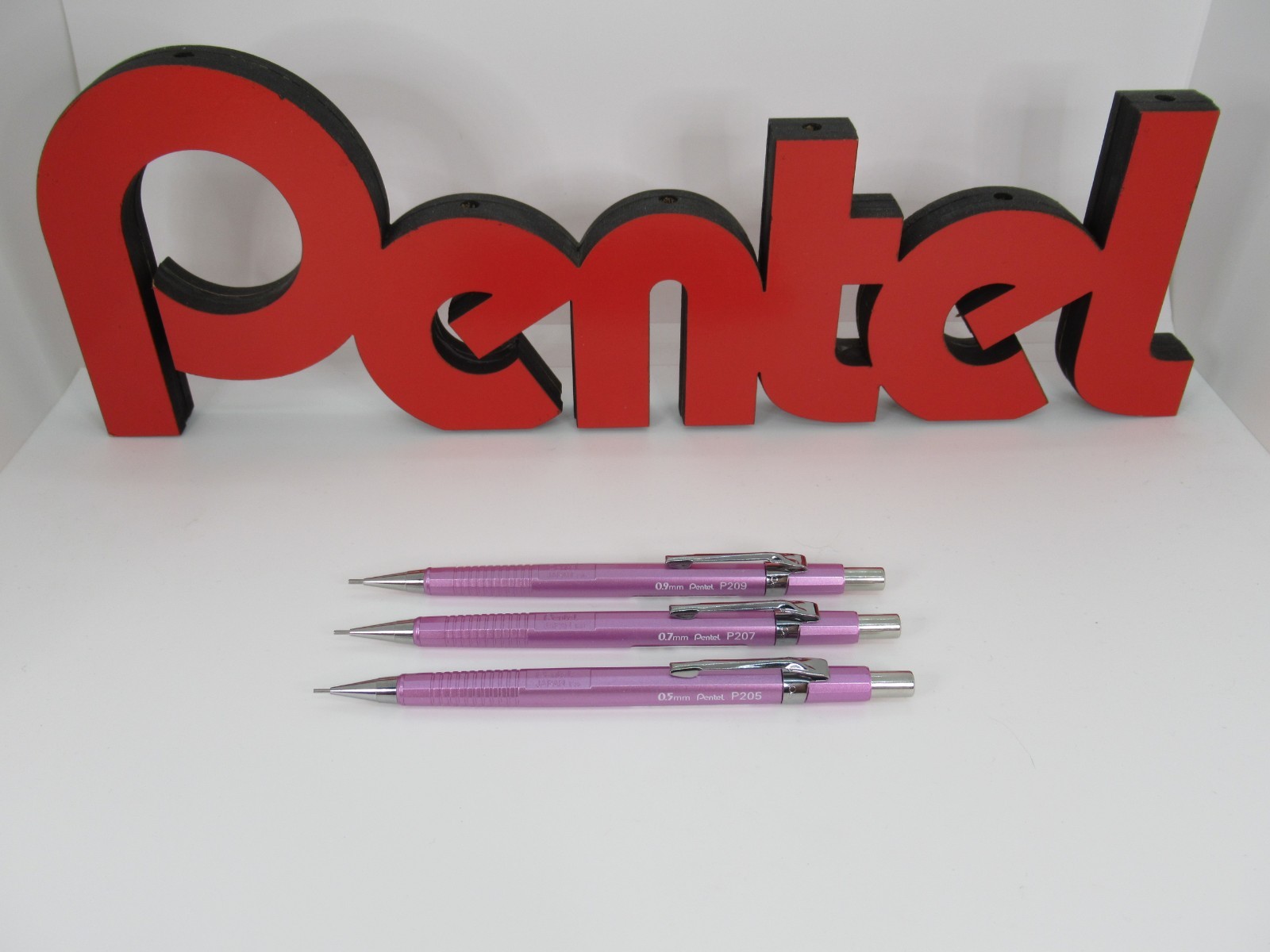 Pentel P200 Collection Metallics – Pink, Set of 3 (Brazil)