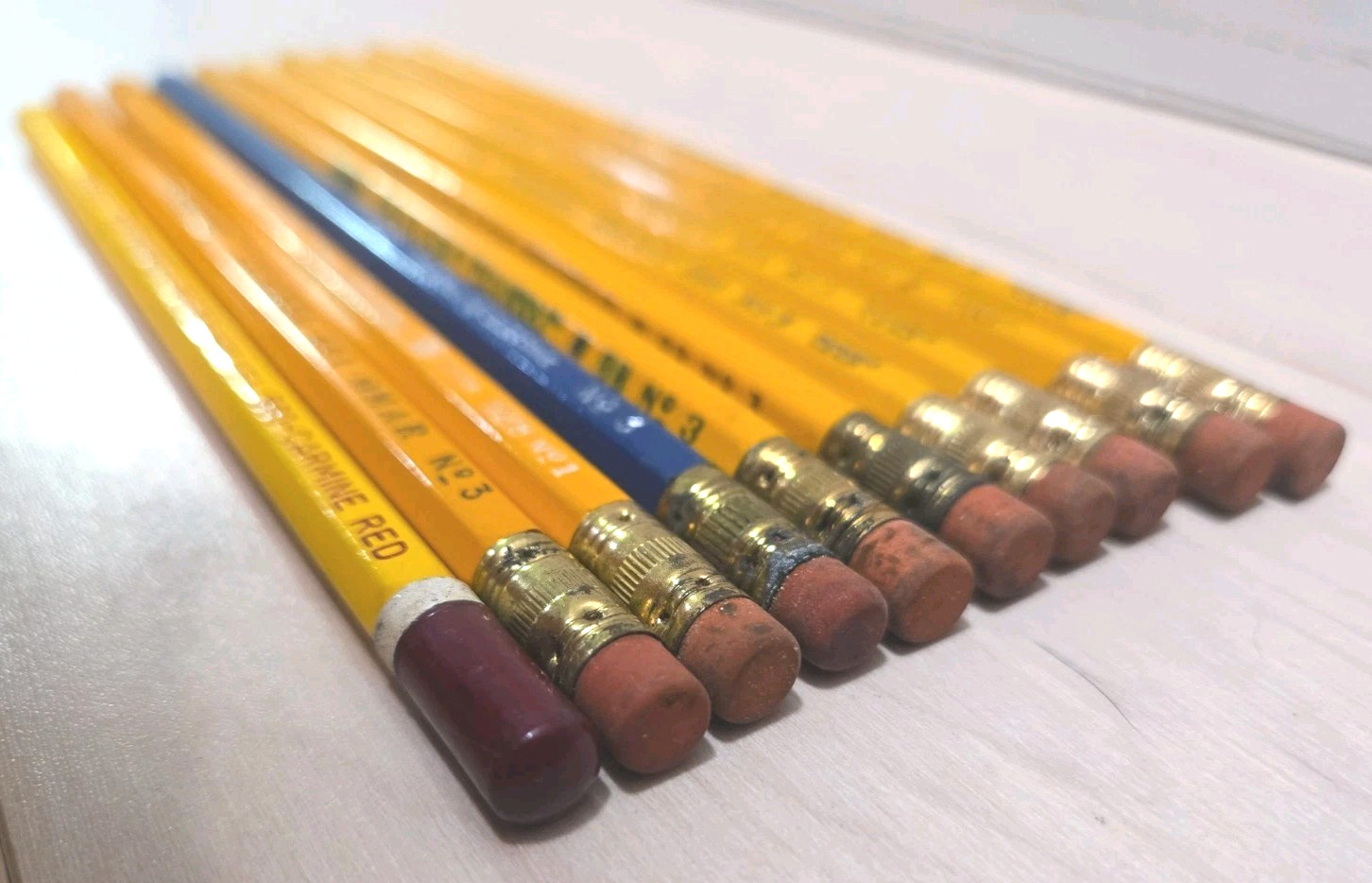 Vintage Lot Of Unsharpened Lead Pencils Musgraves Franklin Arco Faber GE