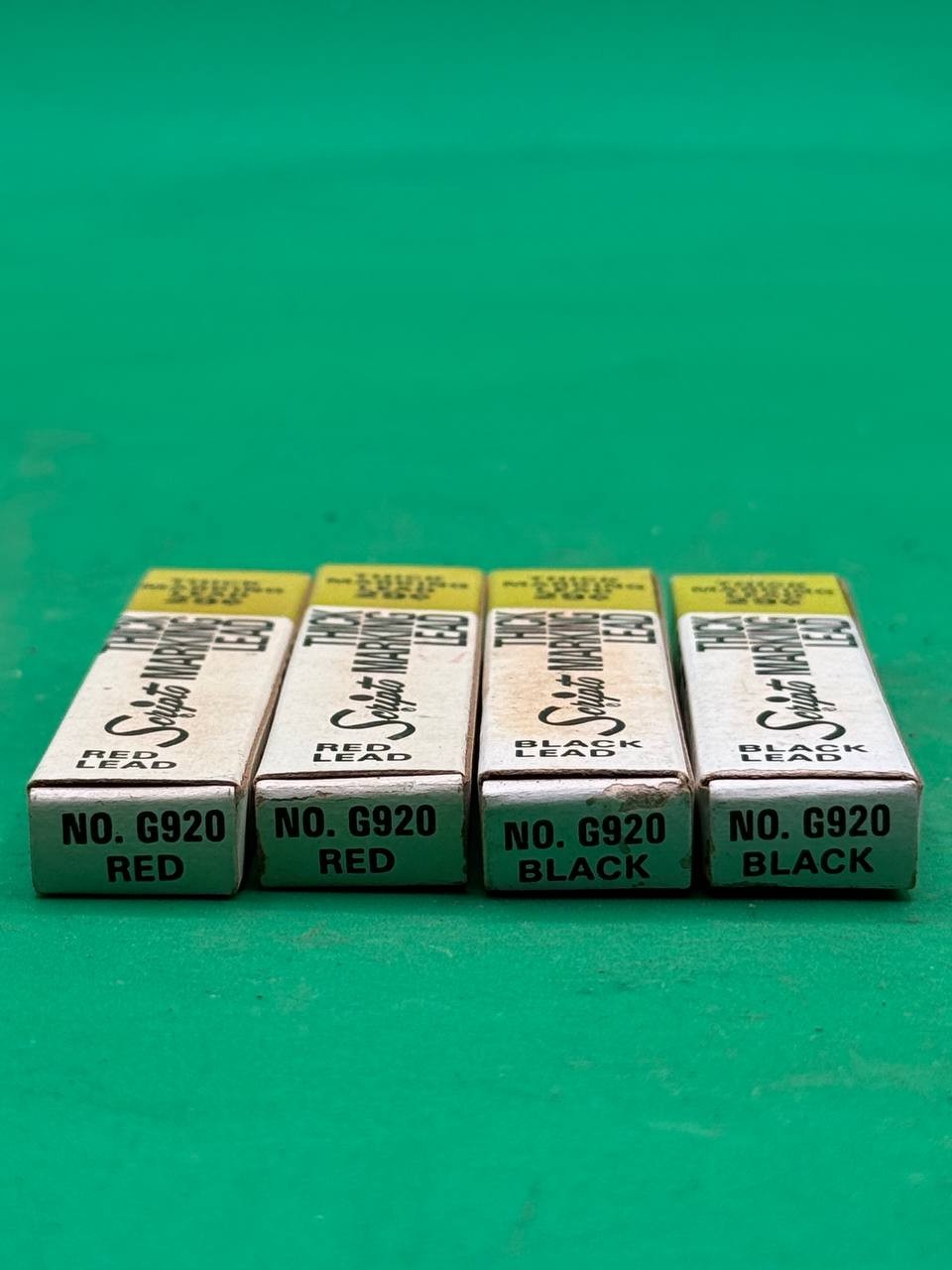 Lot 4 Vintage Scripto Thick Marking Lead No. G920 Red & Black Boxes RE
