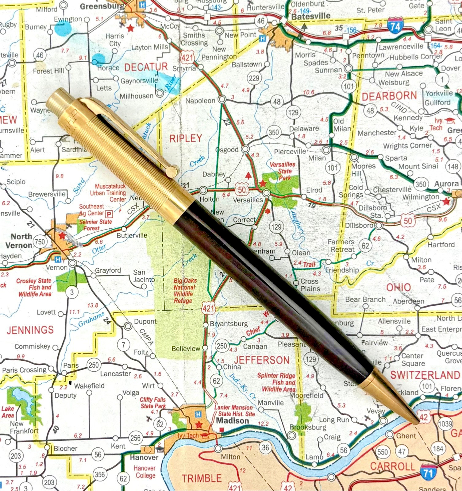 Vintage Eversharp Fifth Avenue Pencil Dark Brown with 1/10 14k gold-filled cap