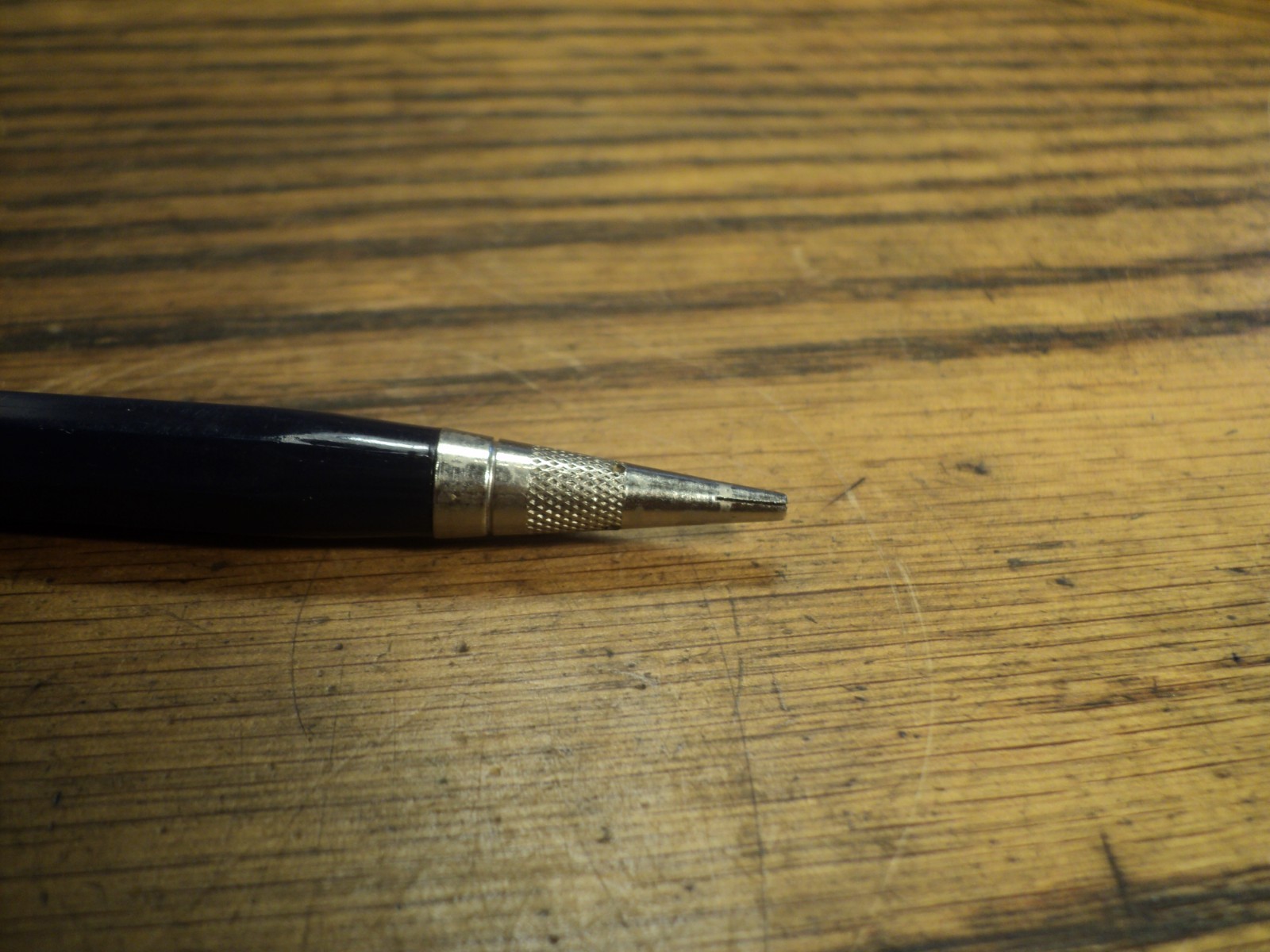 Vintage Durolite Mechanical Pencil Esso Research & Engineering 5-1/2″ Long P