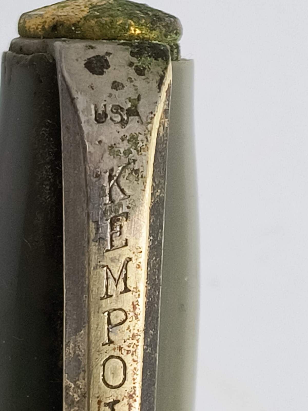 KEMPOINT 1950s Vtg Mechanical Pencil, Olive Green Cap & multi colored Bottom.