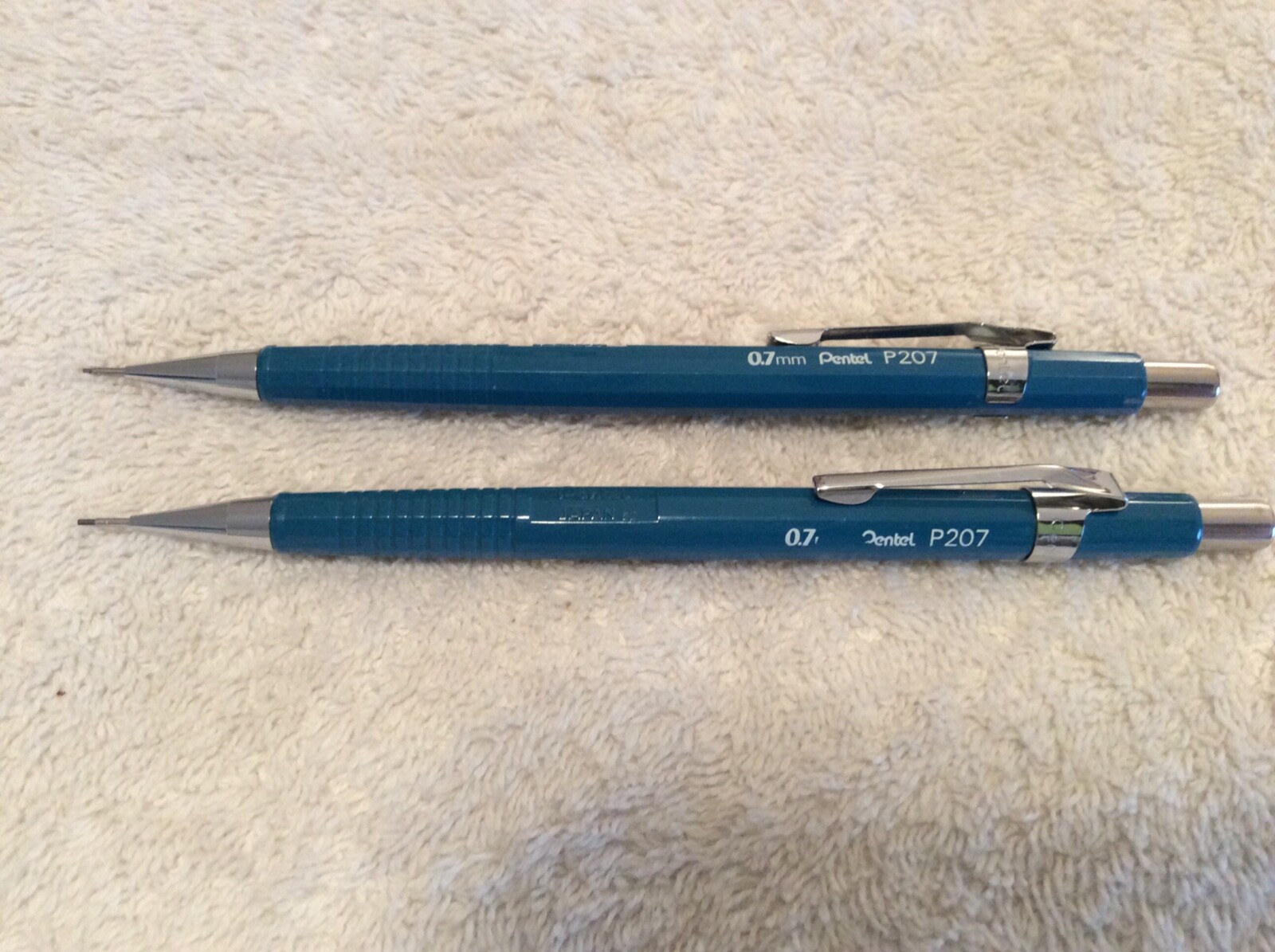 6 Pentel Mechanical Pencils (0.07 mm) with 3 Tubes of Lead – JAPAN
