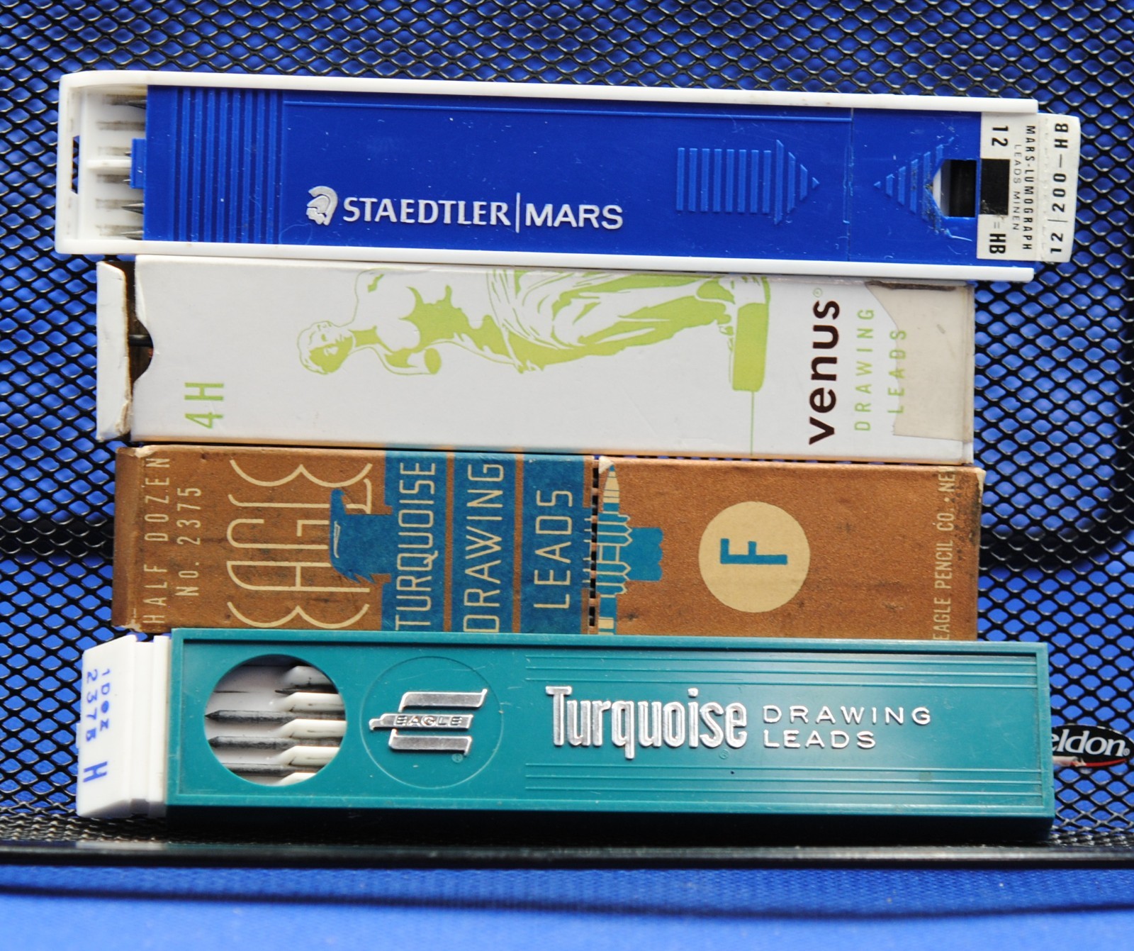 LOT of vintage drawing leads eagle STAEDTLER Venus ESTATE FRESH