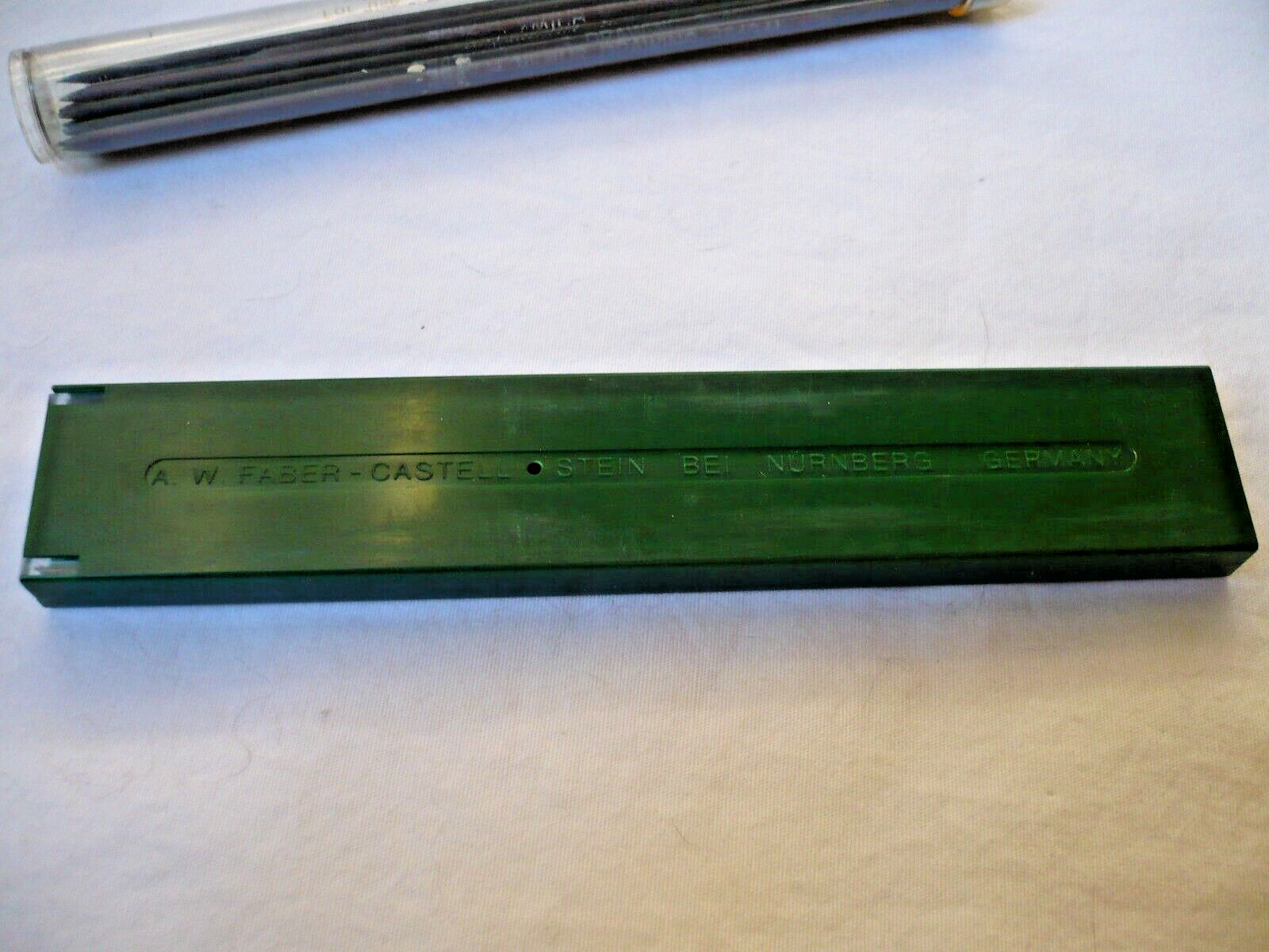 Venus 3842H and Faber Castell 9030/H Drawing Leads, 23 Total Leads