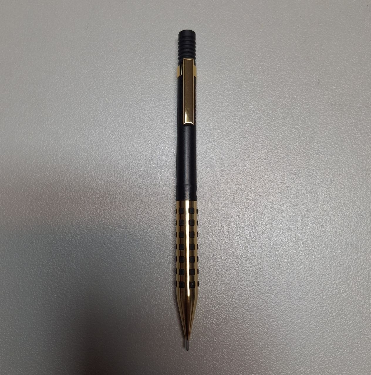 SMASH Pentel Mechanical Pencil 0.5m 2019 Limited Edition BLACK&GOLD Drafting Pen
