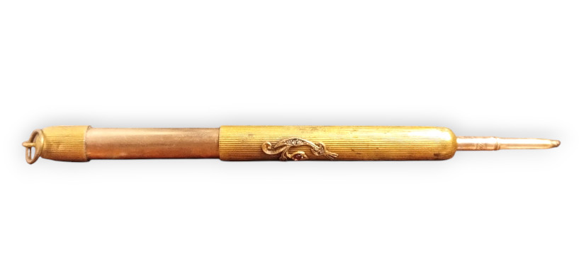 Vintage Telescopic Mechanical Pencil – Gold-Filled –Floral Relief with Red Stone