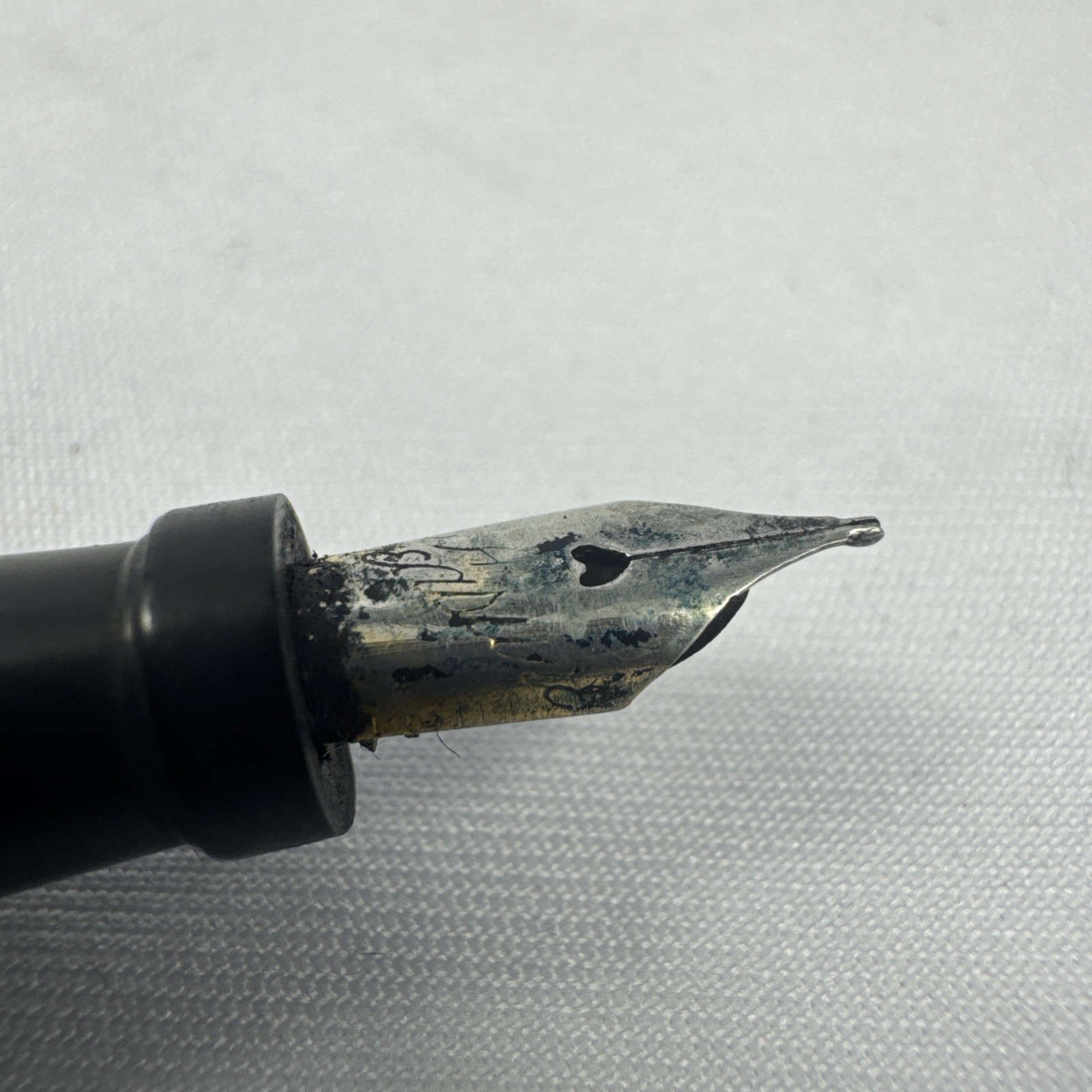 Vintage Mechanical & Fountain Pen Marbeled Rare Writing Instrument