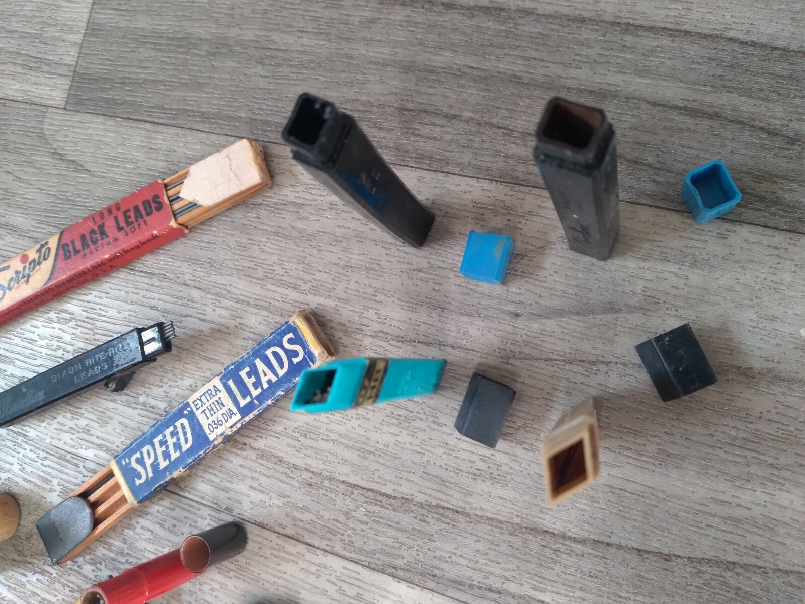 Vintage Mechanical Pencil Leads Sheaffer Scripto Pentel Blue Lead Lot