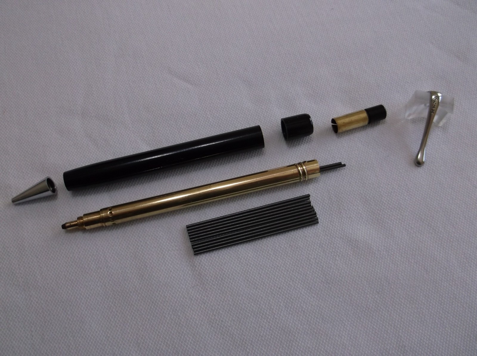MONTBLANC PIX # 92 BLACK MECHANCIAL PENCIL / 1.18 mm / HARD RUBBER / DRP 569824
