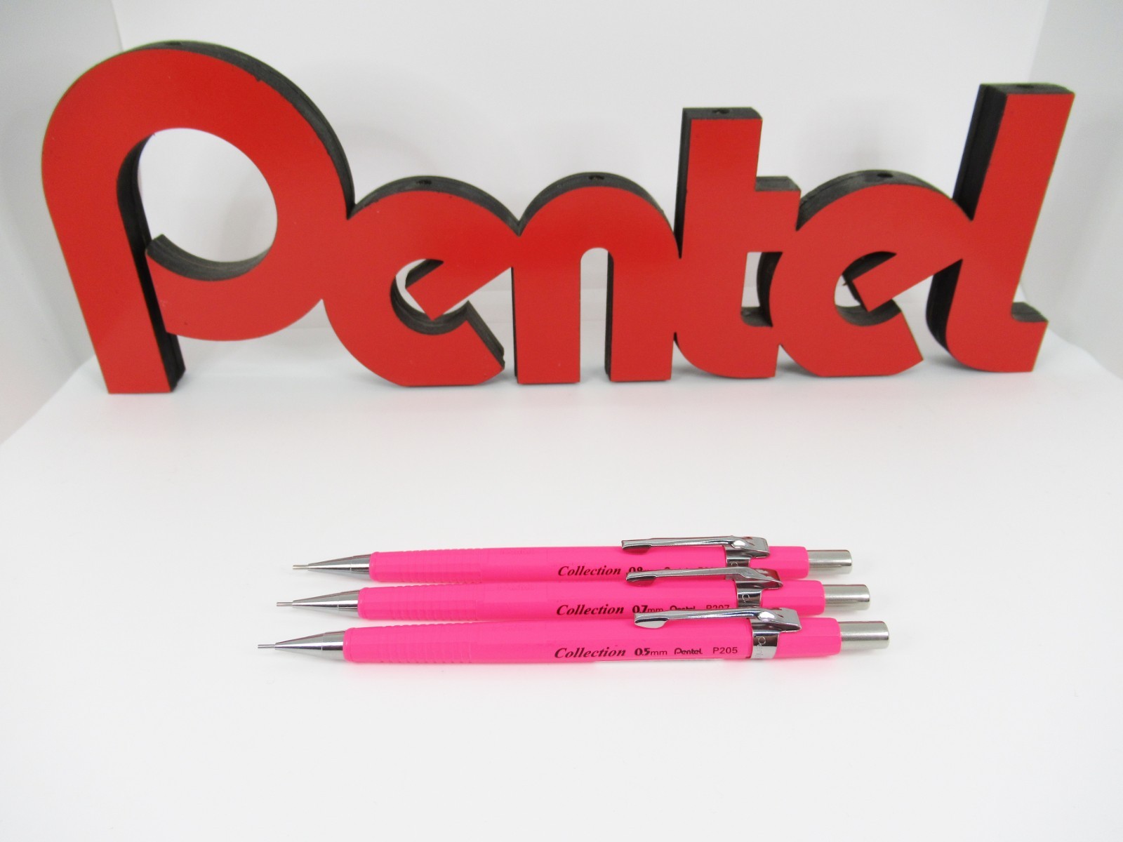 Pentel P200 Collection Neon – Pink, Set of 3 (Brazil)