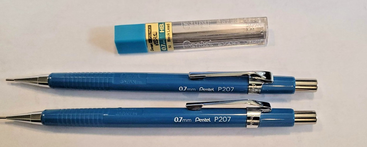 Vintage Blue Pentel Mechanical Pencil P207 7mm Japan Lot o 2 with Box of Lead