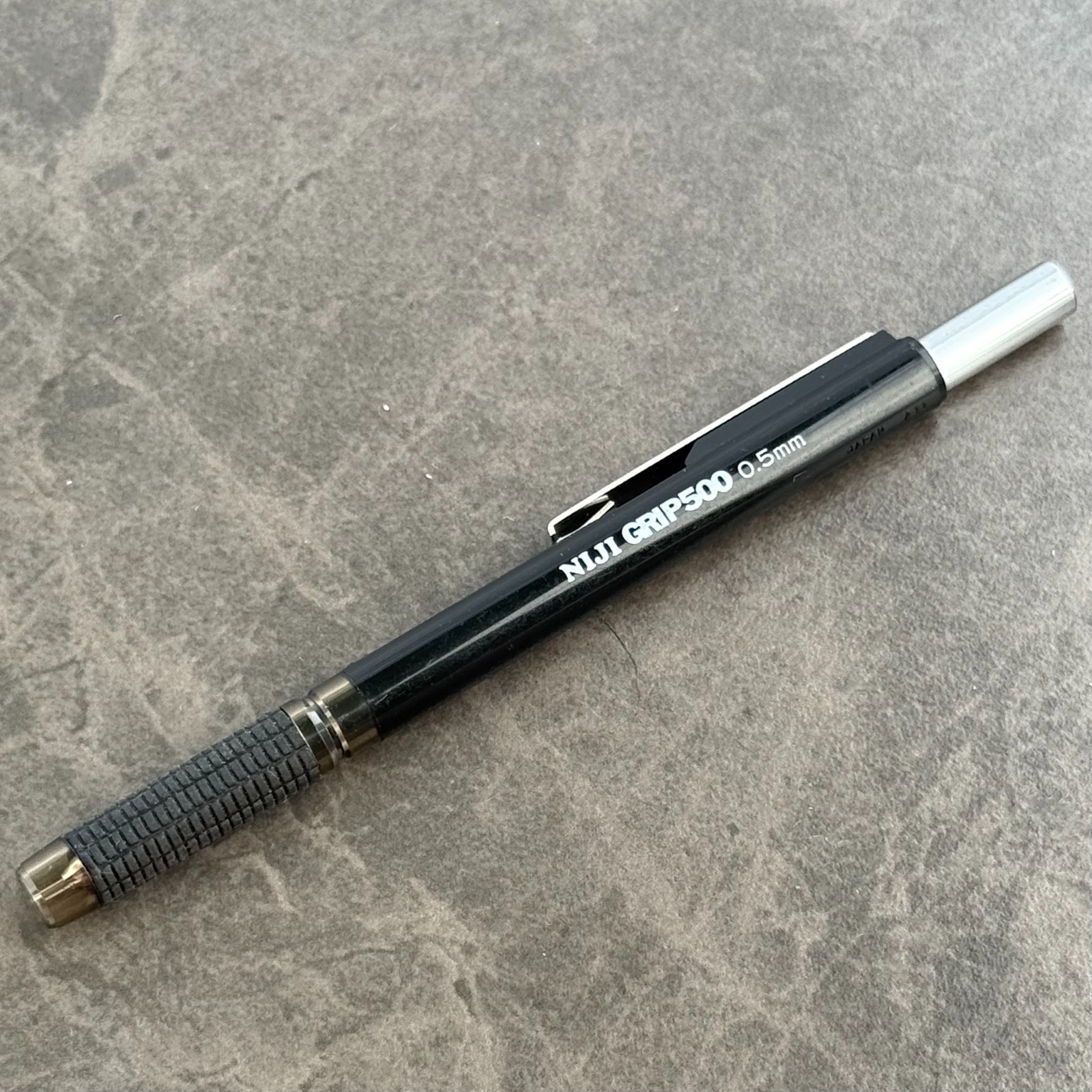 Niji Grip 500 Double Knock Mechanical Pencil Vintage Black Japan – 0.5mm Lead