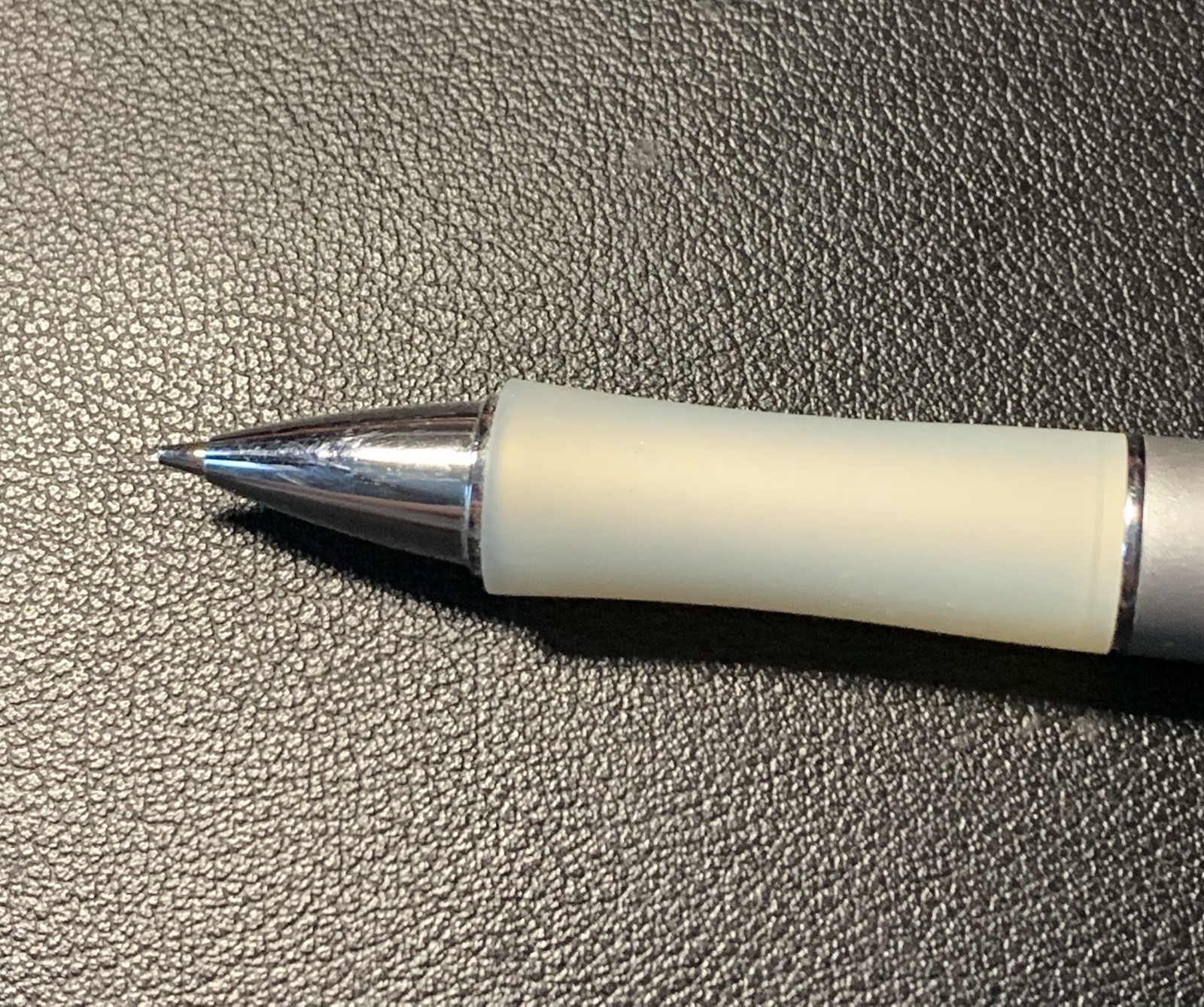 Pilot Dr. Grip Mechanical Pencil Shaker 0.5mm Gray Silver Works