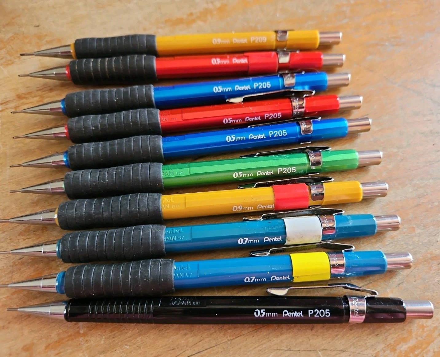 10 Assorted Vintage Pentel Mechanical Pencils Japan