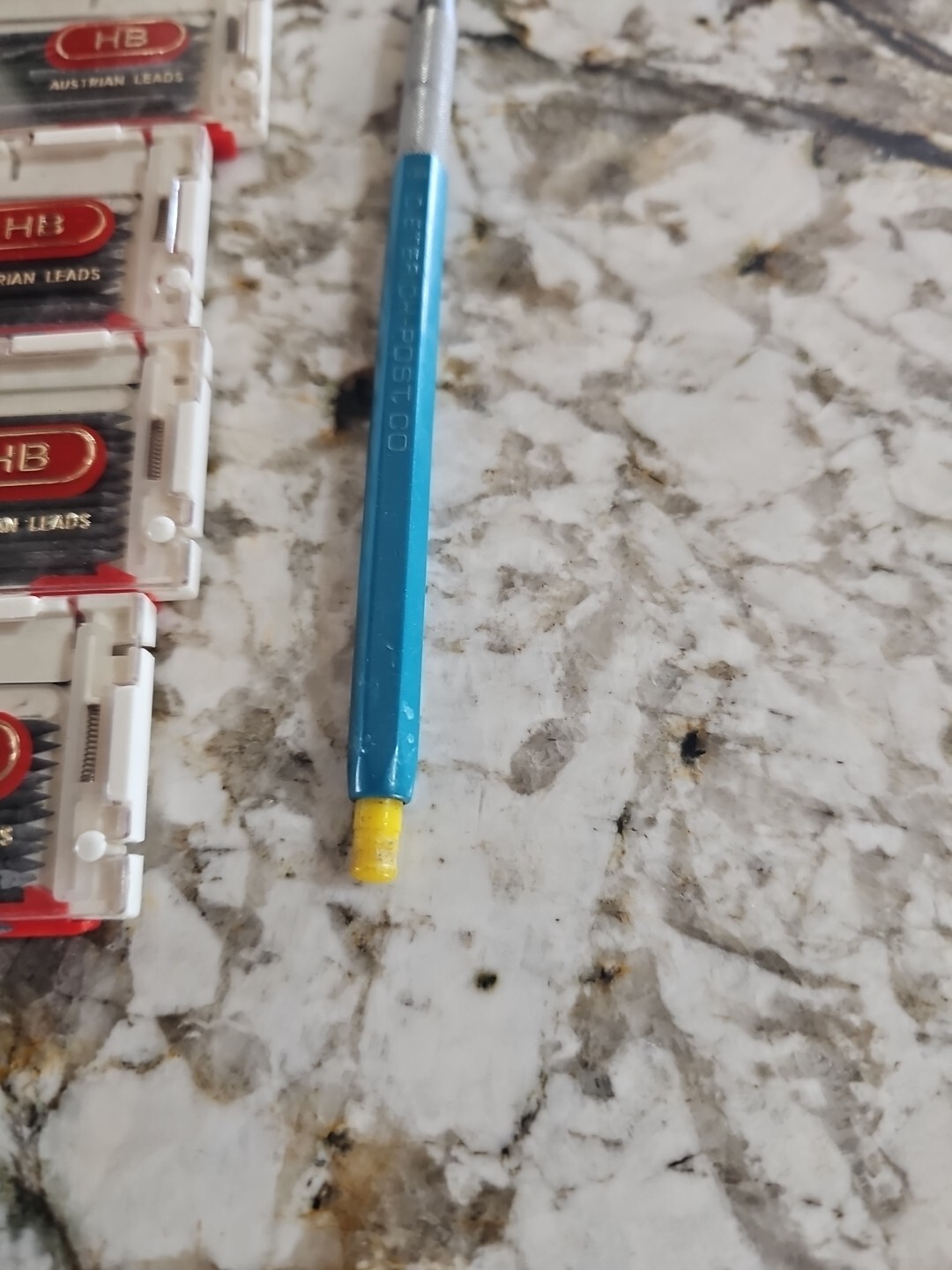 12 VTG KOH-I-NOOR Clutch Pencil 2200-I 2mm HB LEAD Refill. Plus Pencil