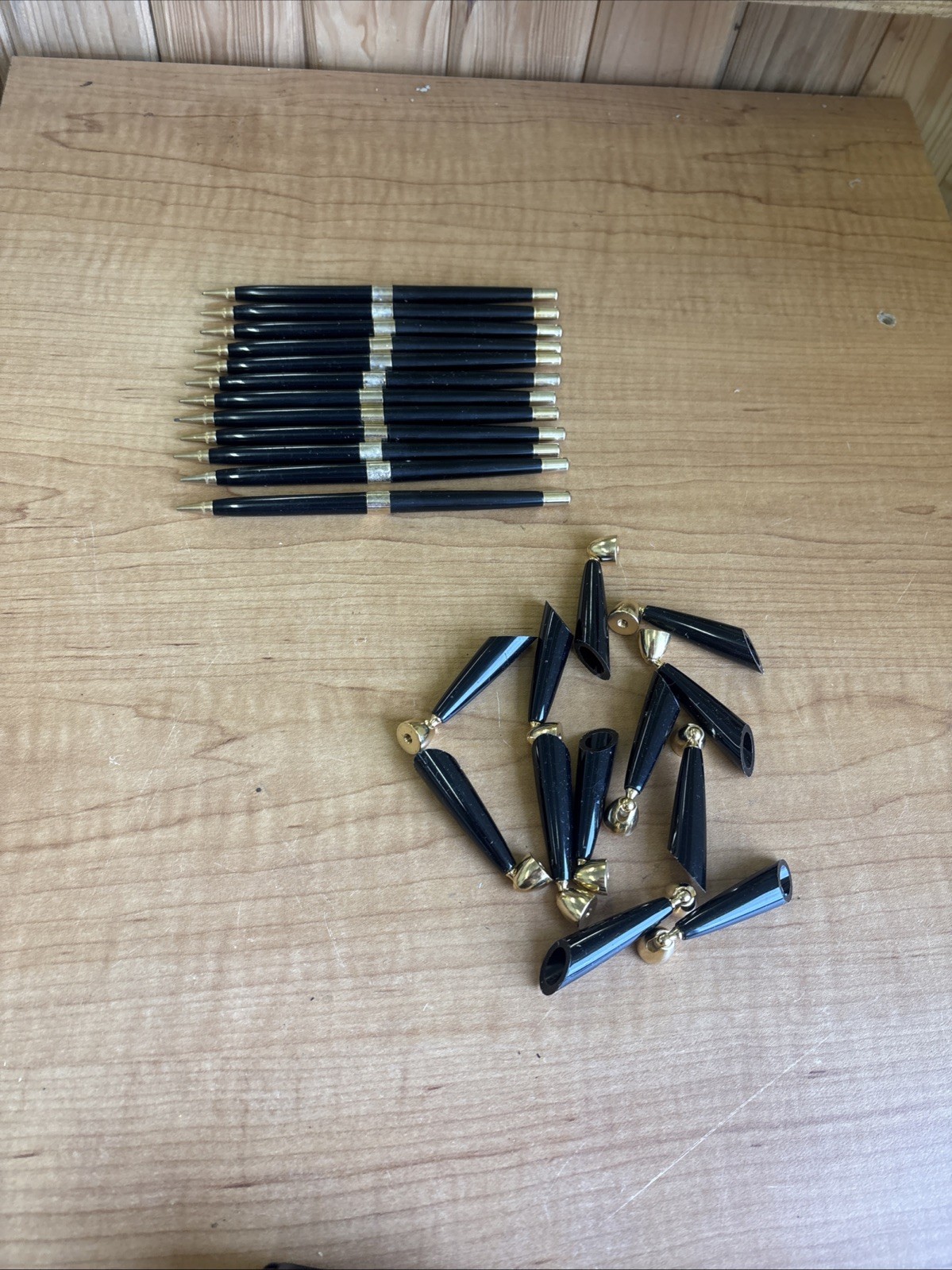 12 Vintage Mechanical Twist Pencils, Black and Gold, Vintage USA 🔥🔥🔥