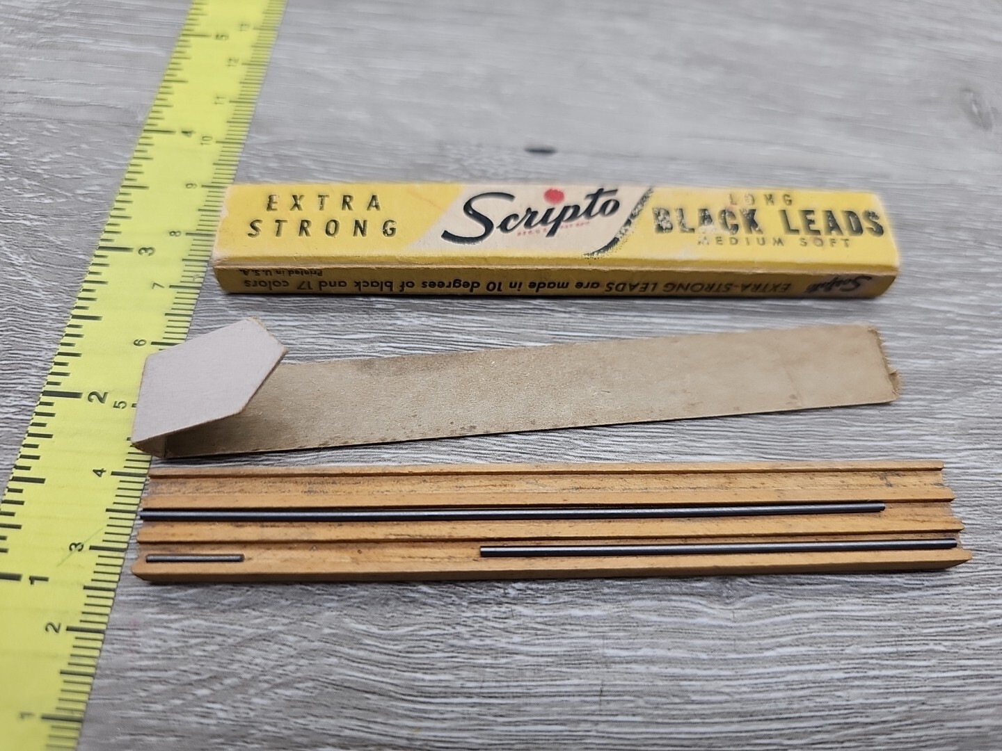 Vintage Eversharp Skyline Repeater Clutch Mechanical Pencil Scripto Lead Package