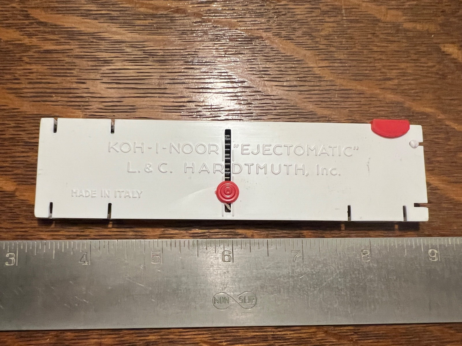 12 -Koh-I-Noor “Ejectomatic” 4H & 7 -EBERHARD FABER MICROTONIC LEADS