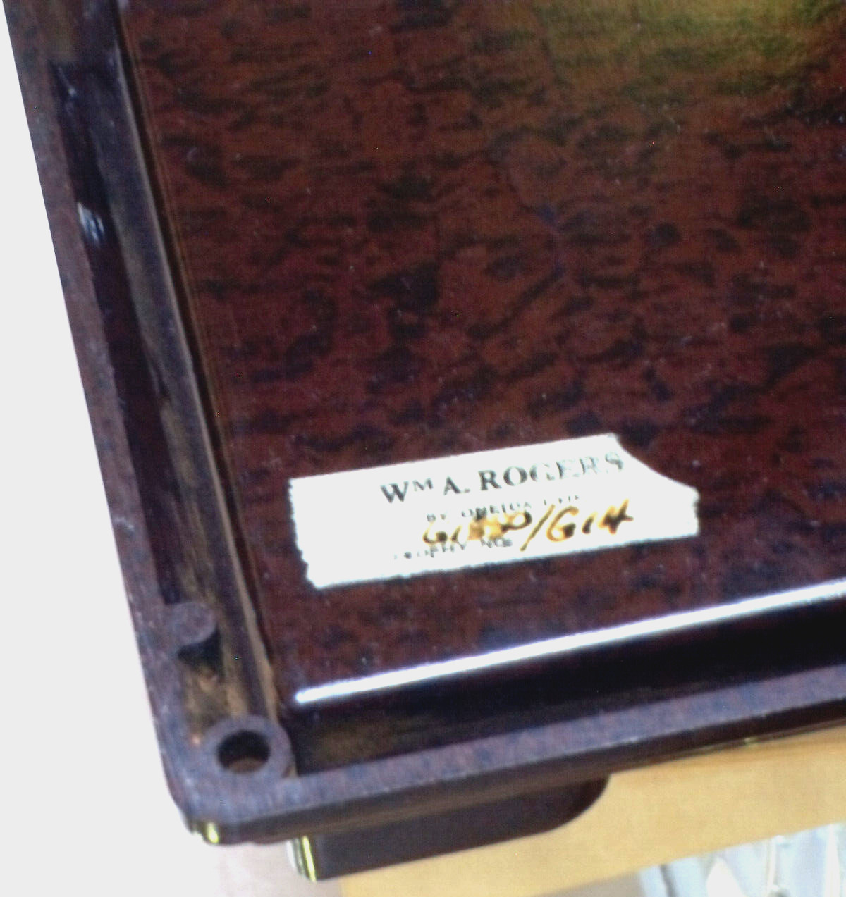 Vintage Dodge Wm A Rogers trophy, golden golfer on Bakelite desk tray notepad