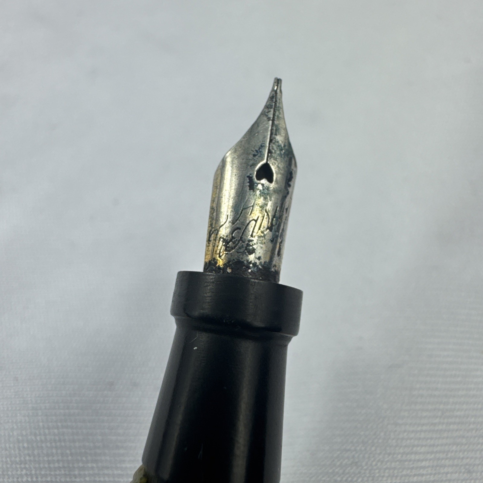 Vintage Mechanical & Fountain Pen Marbeled Rare Writing Instrument