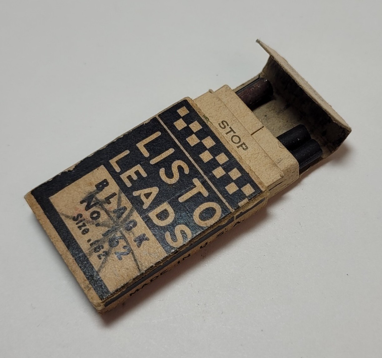 Vintage Listo Leads Black No. 162 Marking Made in USA California Boxed Collectab