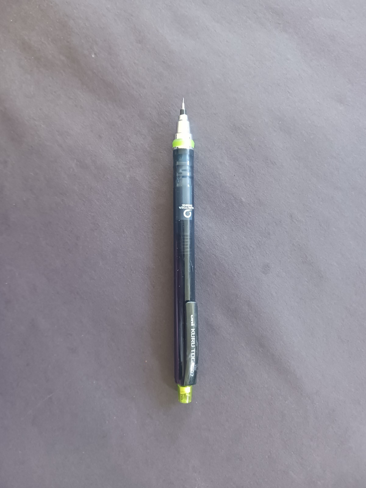 Uni Kuru Toga Mechanical Pencil .7mm Rotating Lead Mechanism