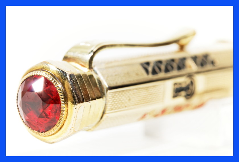 High End Art Deco FEND 4 color pencil WALZGOLD fantasic design & huge red stone