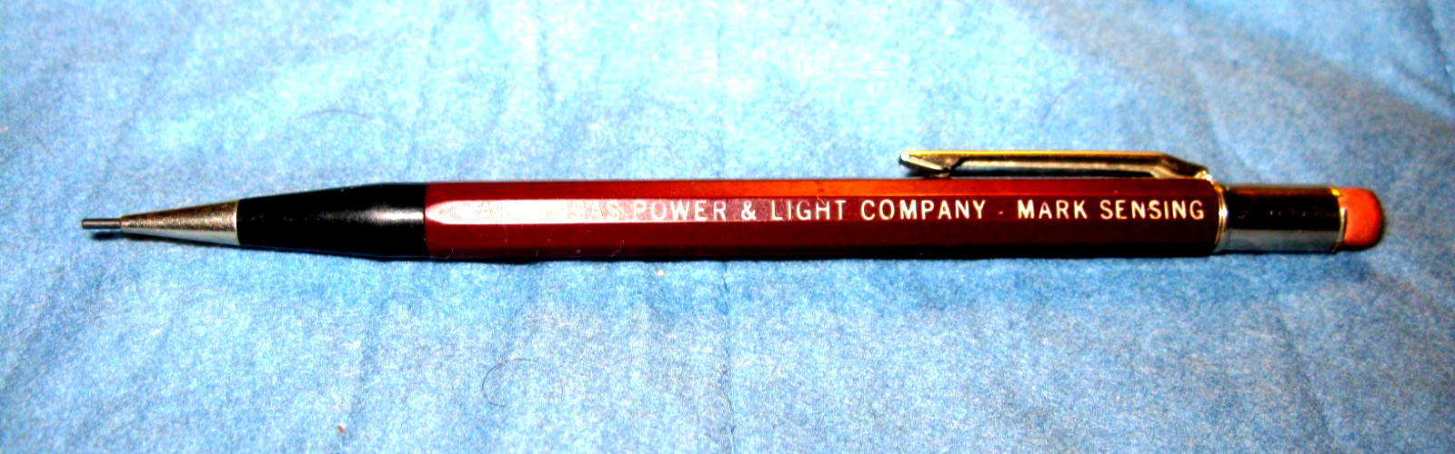 BROWN/BLACK AUTOPOINT MECHANICAL PENCIL W/EXTRA LEAD 1.1MM LEAD ADV.ARKANSAS POW