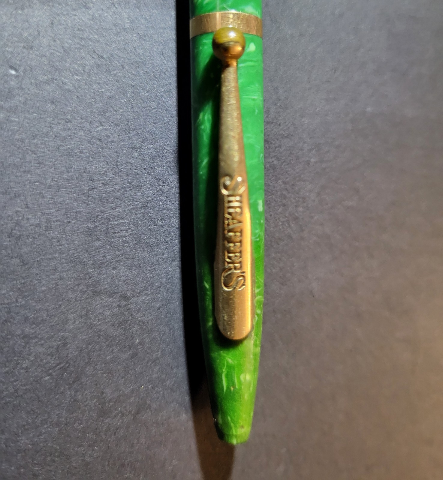 1930s SHEAFFER BALANCE MECHANICAL PENCIL JADE GREEN CELLULOID