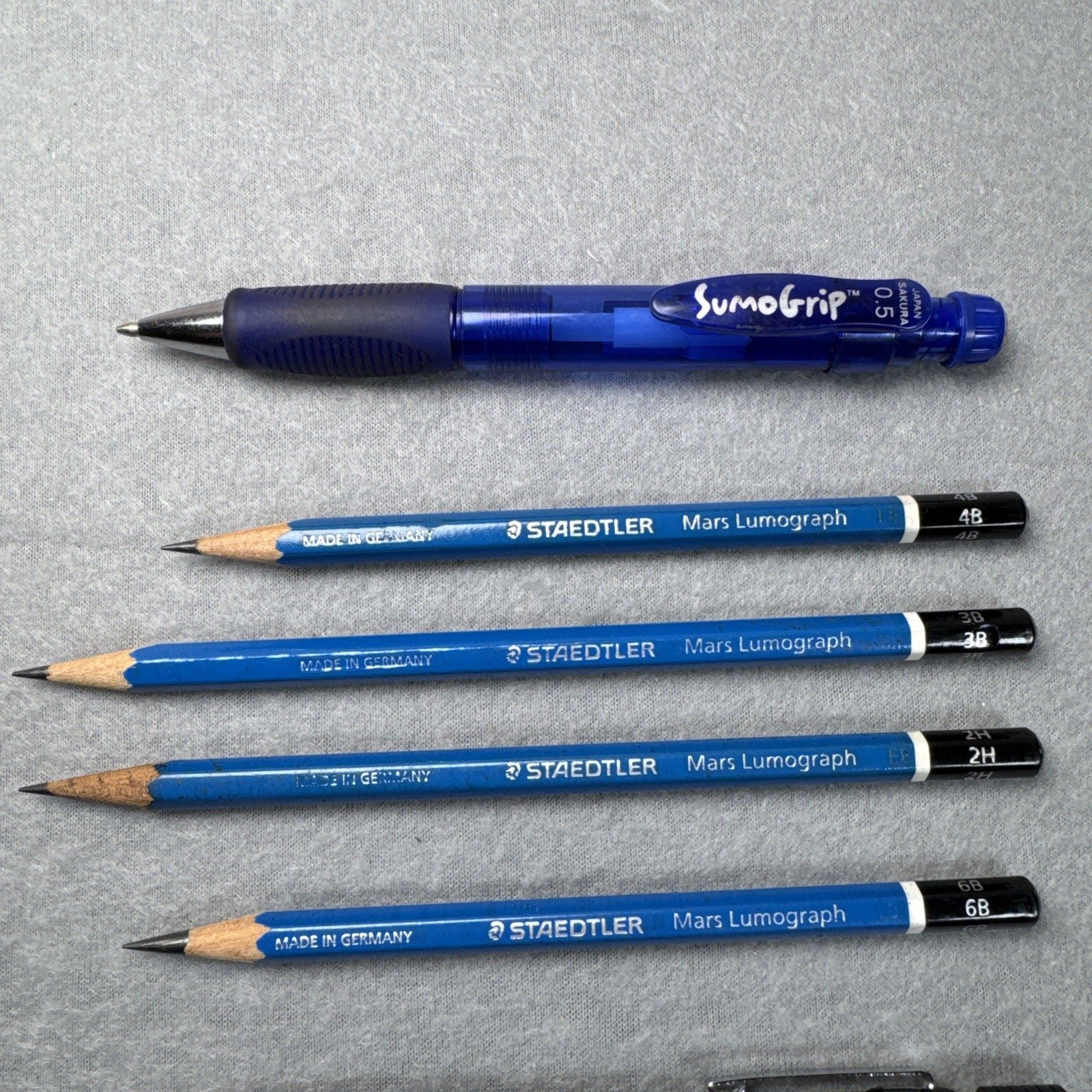 Staedtler 925 05 Lumograph Drawing Mechanical Pencil mixed W/ Lead Drafting Art