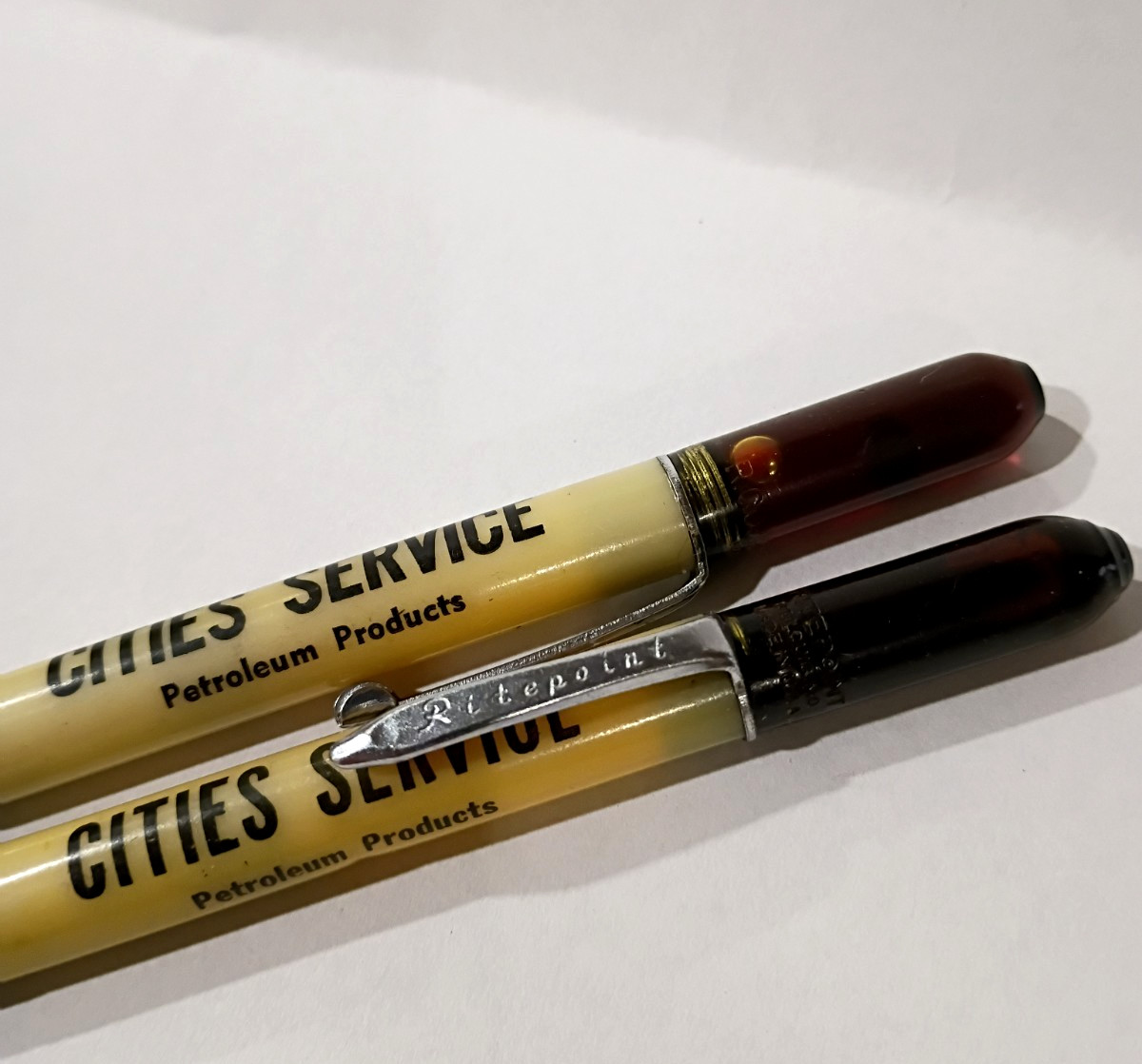 2 Vintage Ritepoint Mechanical Pencils Cities Service Oil Caps