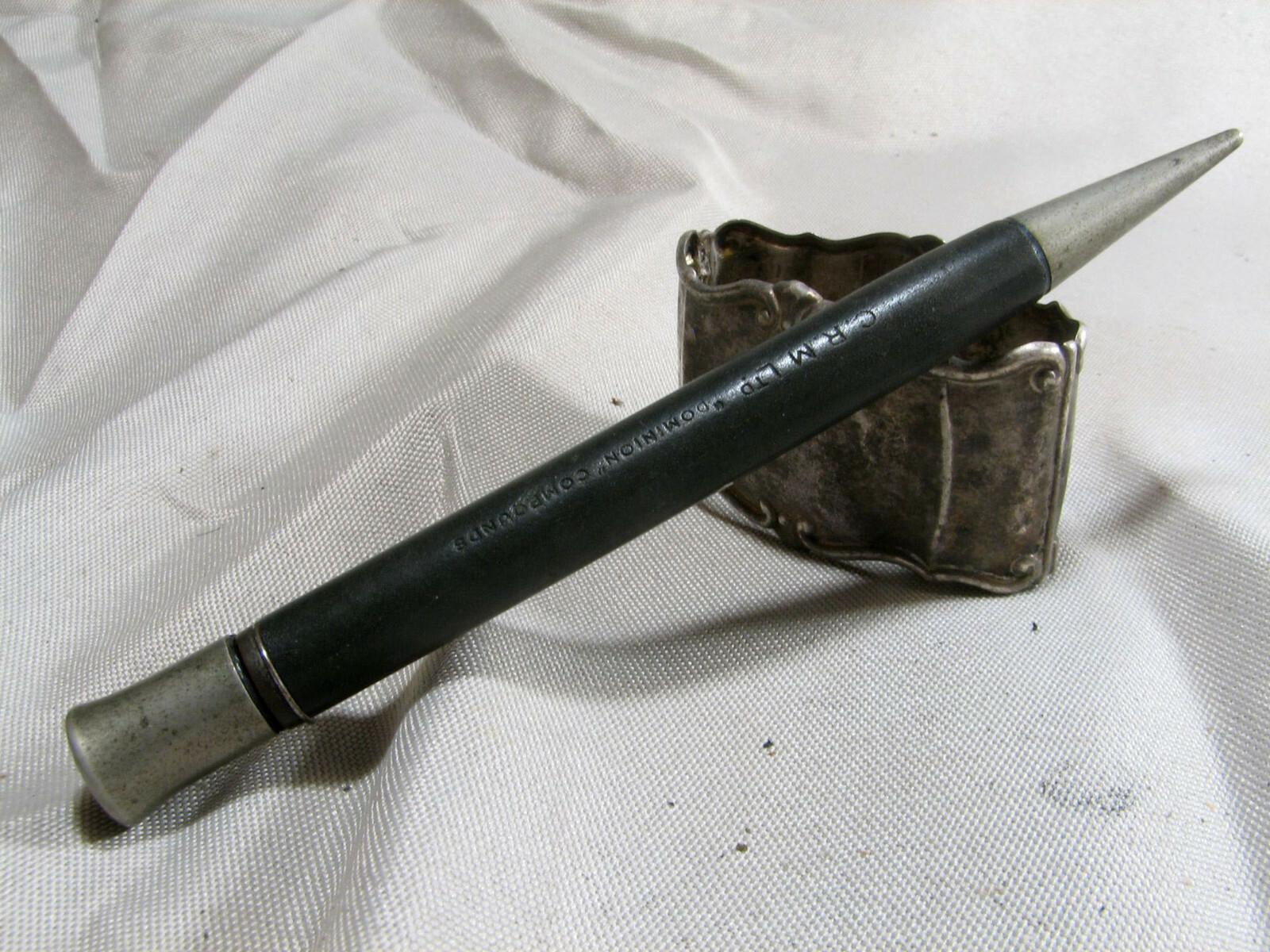 Vintage Propelling Pencil “Dominion Compounds” – England 50s – Hard Rubber