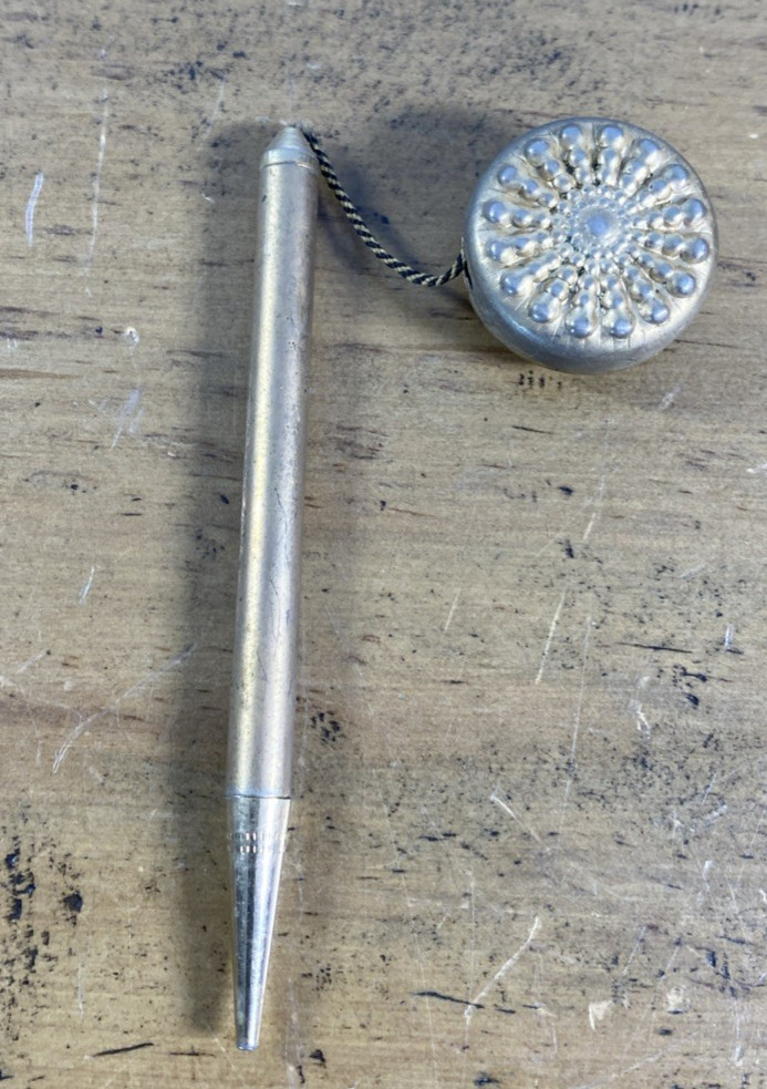 Vintage Retractable Gold Tone Pencil No Lead 4”-22” Length