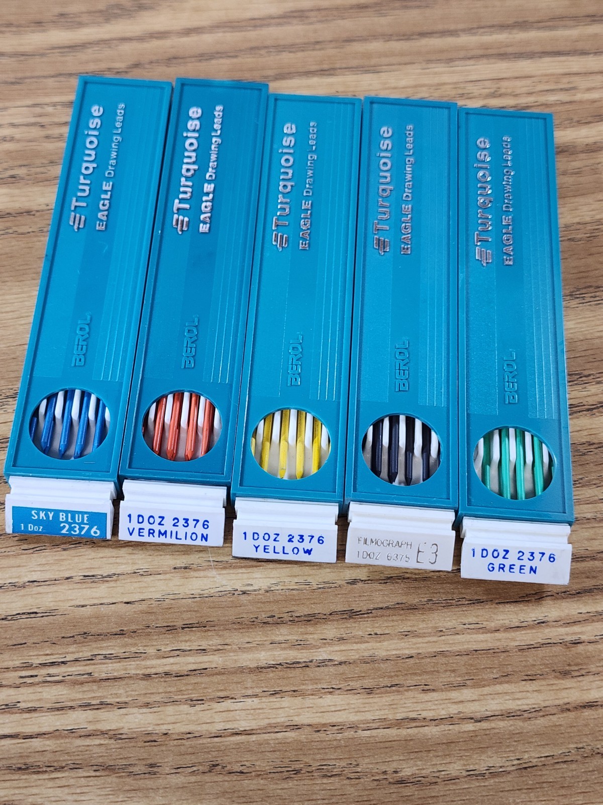 Turquoise Drawing Leads Mixed lot